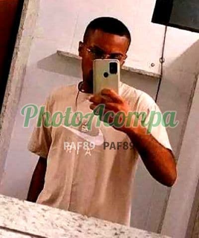 Acompanhante masculino em São Paulo com beijo na boca (2) — David Silva