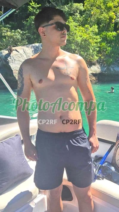Acompanhante masculino em Rio de Janeiro com garganta profunda (4) — Diogo