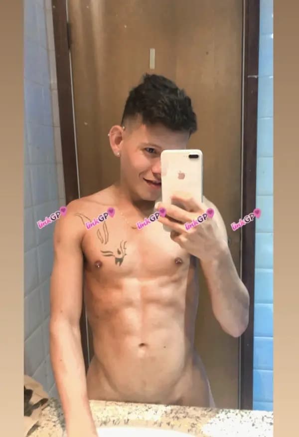 Acompanhante masculino baixinho em Manaus — Diogo Souza