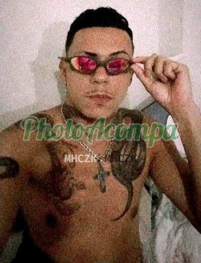 Acompanhante masculino em Rio de Janeiro com beijo grego (2) — Estevam Santorê