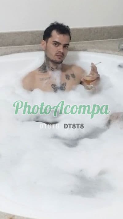 Acompanhante masculino em Guarulhos com beijo na boca (2) — Fabrício Souza