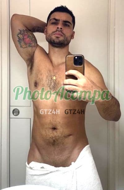 Acompanhante masculino em Curitiba — beijo na boca, foto 2 de Fernando