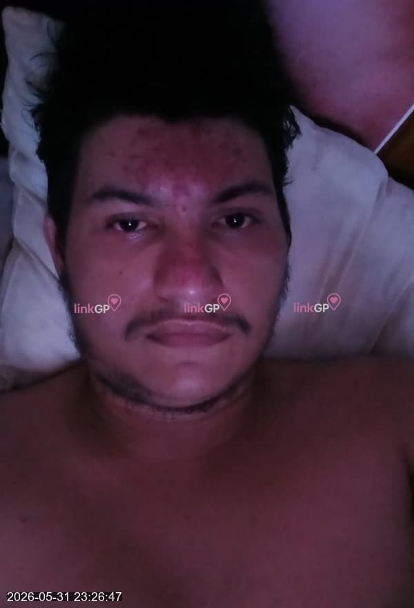 Acompanhante masculino alto em São José do Rio Preto, foto de perfil