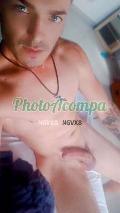 Acompanhante masculino em Curitiba com oral natural (4) — Gabriel