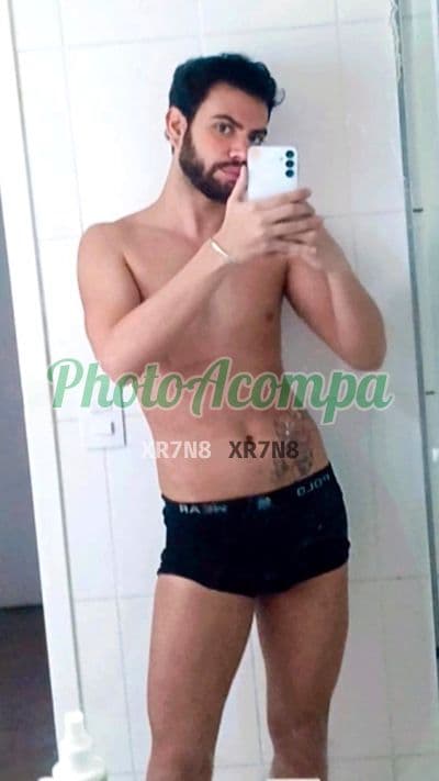 Foto 2: Acompanhante masculino em Jandira — beijo na boca, Gabriel