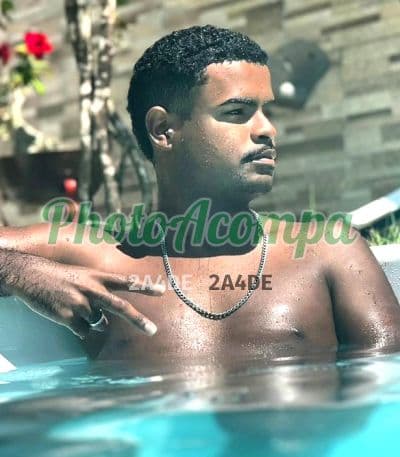 Acompanhante masculino em Recife — beijo na boca, foto 2 de Gabriel Guilherme Ferreir
