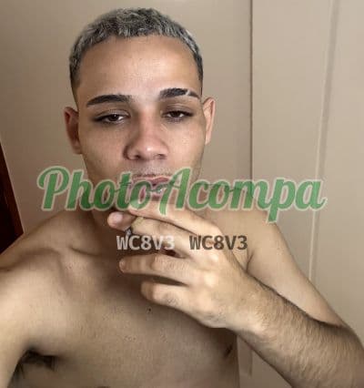 Acompanhante masculino em Belo Horizonte com beijo na boca (6) — Gabriel Sulivan COM AMIGO