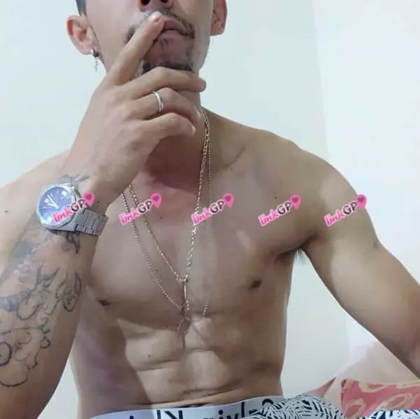 Acompanhante masculino alto em Americana, foto de perfil