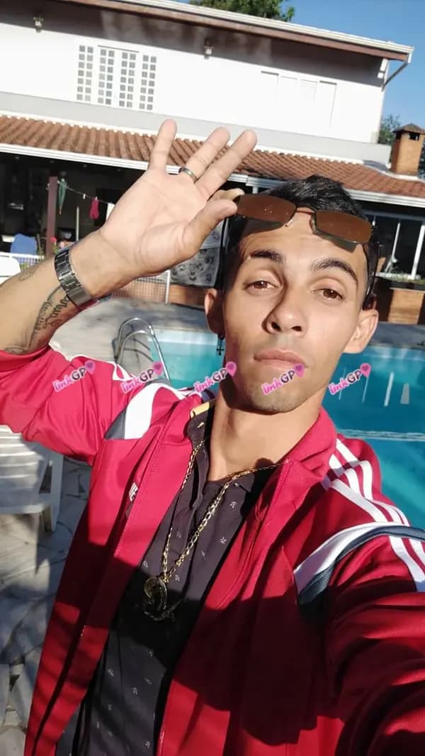 Acompanhante masculino olhos de mel em Americana, foto 5 de Garoto De Programa
