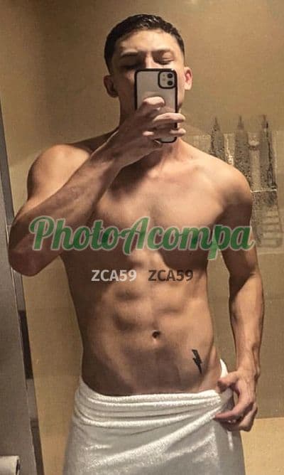 Acompanhante masculino em Rio de Janeiro — beijo na boca, foto 6 de Garoto de Programa