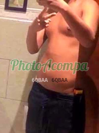 Acompanhante masculino em Duque de Caxias com beijo grego (2) — Gatinho