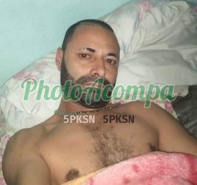 Foto 2: Acompanhante masculino em Curitiba — beijo na boca, Gean