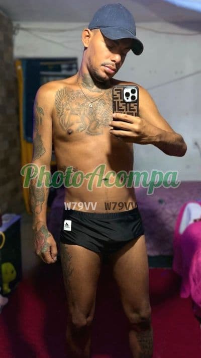 Acompanhante masculino em São Paulo com beijo na boca (6) — Gilmar