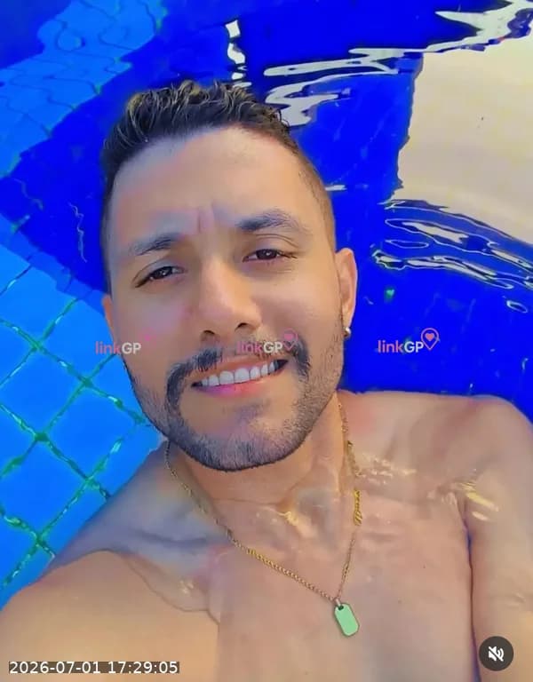 Acompanhante masculino apertadinho em Goiânia, foto de perfil
