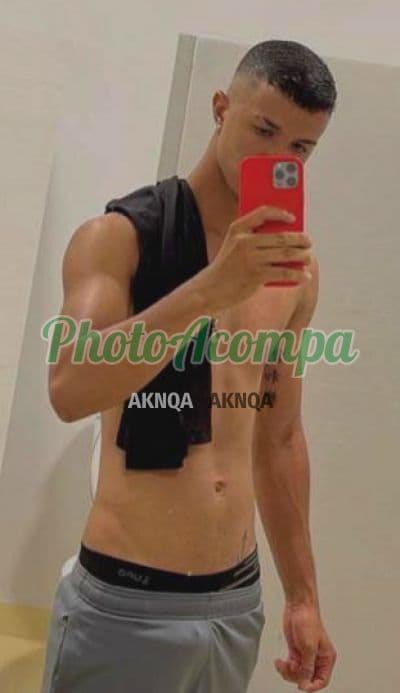 Acompanhante masculino em Belo Horizonte com beijo grego (4) — Guilherme Araújo