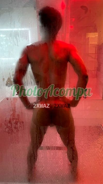 Foto 2: Acompanhante masculino em Salvador — beijo na boca, Guilherme