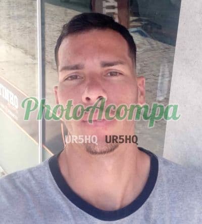 Acompanhante masculino em Rio de Janeiro com oral natural (6) — Guilherme Grossão