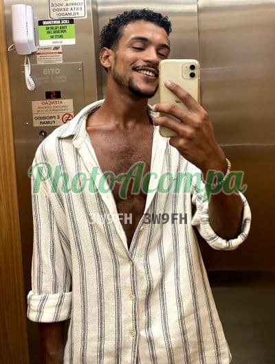 Acompanhante masculino foto verificada em Macaé (3) — Henri