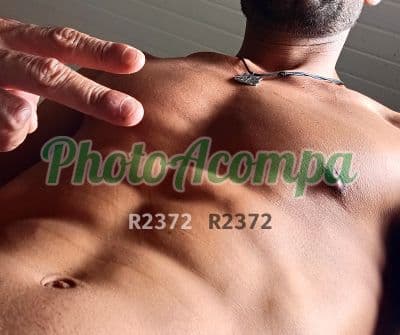 Acompanhante masculino em Sorocaba com beijo grego (6) — Jefferson