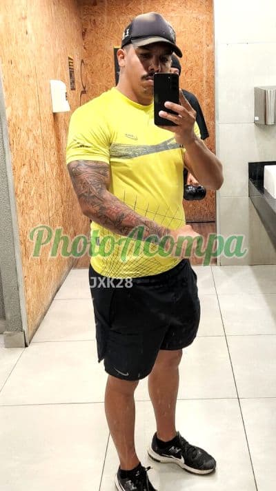 Acompanhante masculino em Rio de Janeiro — beijo na boca, foto 4 de Jhon