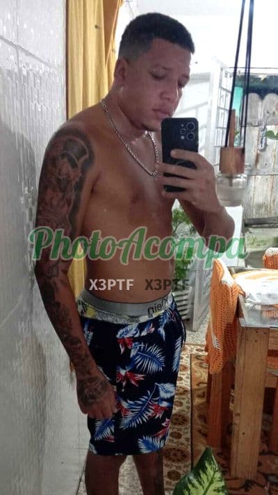 Acompanhante masculino em Rio de Janeiro — beijo na boca, foto 4 de Jhonatan