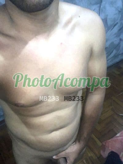 Acompanhante masculino em Guarulhos — beijo na boca, foto 2 de João Pedro