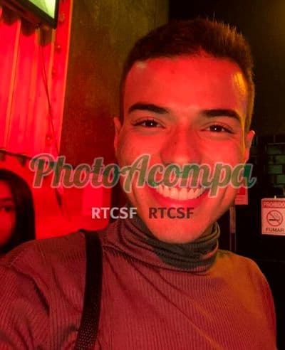 Acompanhante masculino em Rio de Janeiro — beijo na boca, foto 2 de Júnior