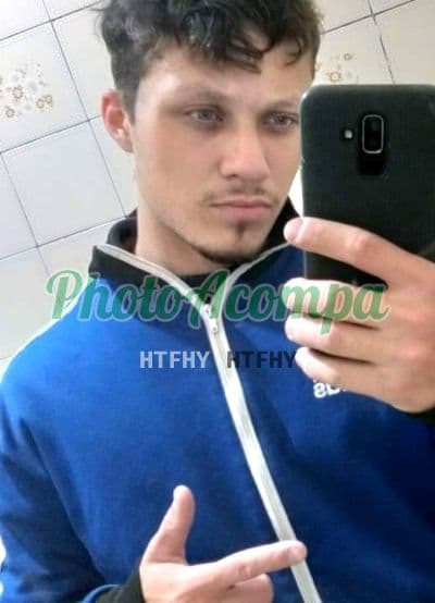 Foto 2: Acompanhante masculino em Taboão da Serra — beijo na boca, Júnior