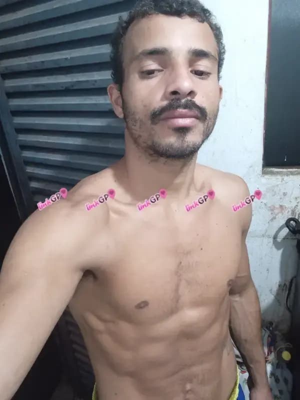 Acompanhante masculino imagem do anúncio em Ubá, foto de perfil