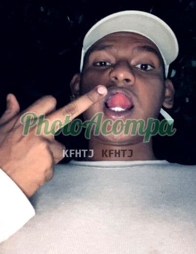 Acompanhante masculino em Barcarena com beijo na boca (2) — Kauan Araújo