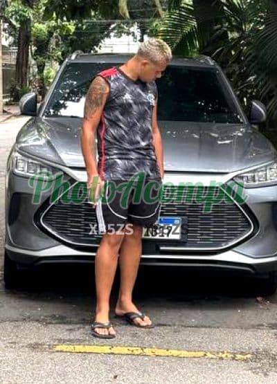 Foto 6: Acompanhante masculino em Niterói — beijo na boca, Kevin