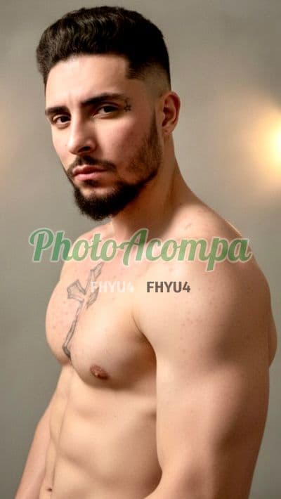 Acompanhante masculino em Balneário Camboriú — beijo na boca, foto 2 de Logan Leblanc