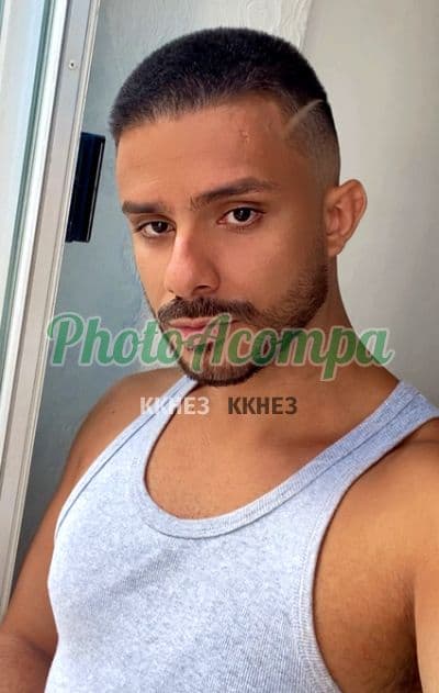 Foto 4: Acompanhante masculino em Salvador — oral sem camisinha, Lorenzo Fernandes