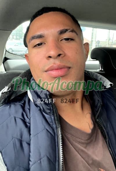 Acompanhante masculino em Curitiba com beijo grego (4) — Luan Figueiredo