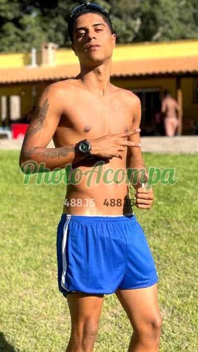 Foto 4: Acompanhante masculino em Cabo Frio — beijo na boca, Lucas Mathias