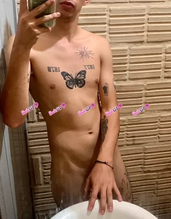 Acompanhante masculino em Blumenau — atende casal, foto 4 de Magrinho Tatuado