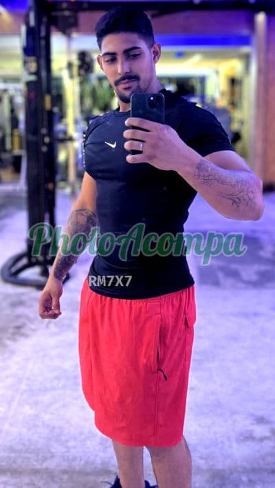 Acompanhante masculino em São Paulo com beijo na boca (6) — Marcelo Marques