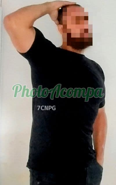 Acompanhante masculino em Registro com beijo na boca (2) — Maximus Maxi