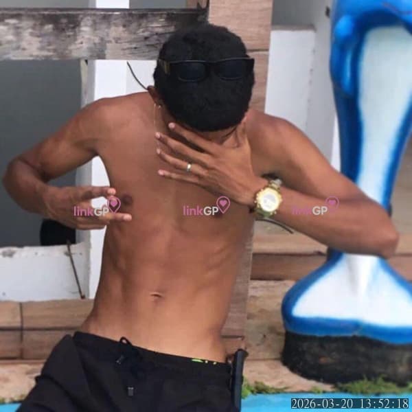 Acompanhante masculino apertadinho em Brasil, foto de perfil
