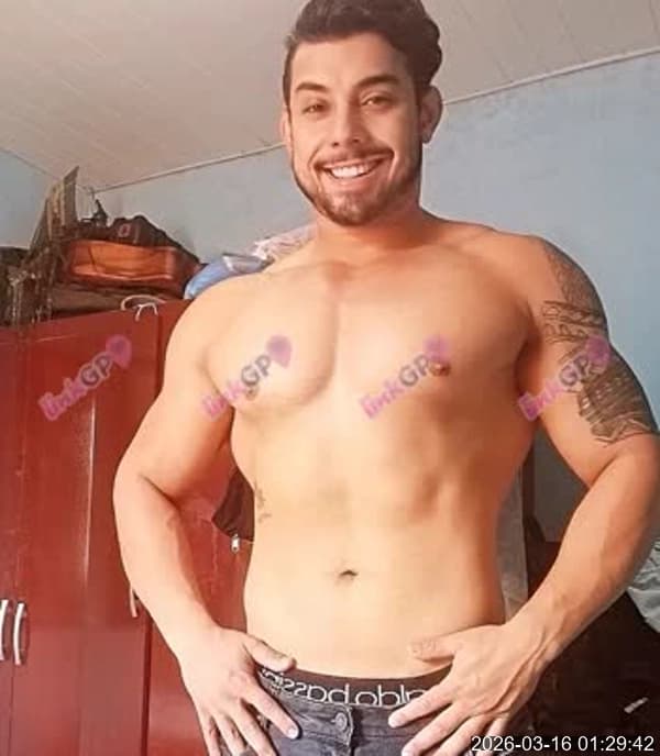 Acompanhante masculino foto verificada em Curitiba (3) — Moreno Sedução