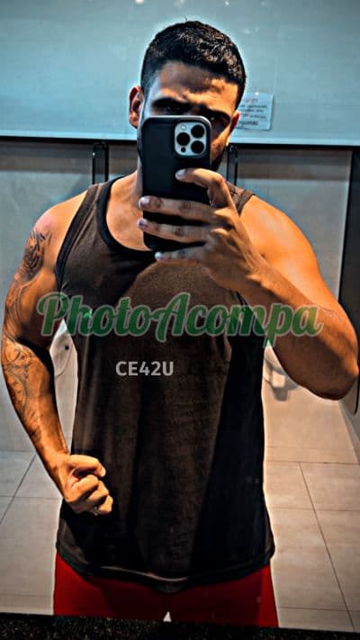 Acompanhante masculino foto verificada em Duque de Caxias (3) — Moreno sedutor
