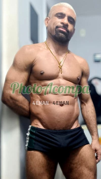 Acompanhante masculino em Rio de Janeiro com beijo na boca (6) — Nando Black