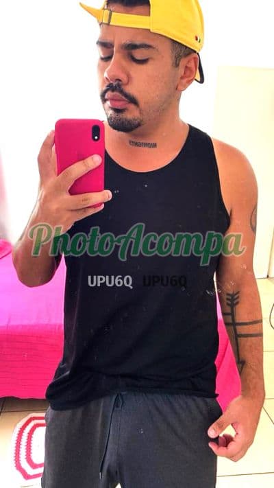 Foto 4: Acompanhante masculino em Sete Lagoas — beijo na boca, Pedro