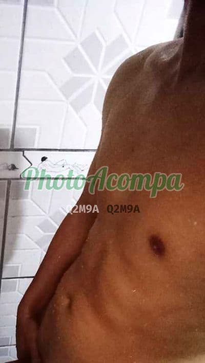 Acompanhante masculino em Rio de Janeiro com beijo na boca (2) — Pedro José