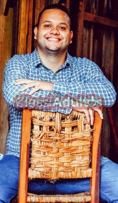 Acompanhante masculino imagem do anúncio em Curitiba — Pedro Lima