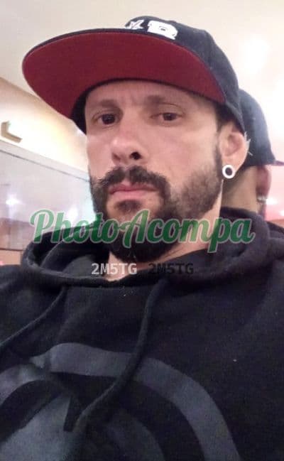 Acompanhante masculino em ABC Paulista com beijo grego (4) — Rafael