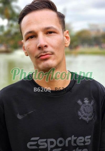 Acompanhante masculino em Osasco — beijo na boca, foto 2 de Renan Castanheira