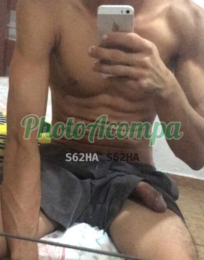Acompanhante masculino em Niterói com beijo na boca (2) — Rick Khalifa