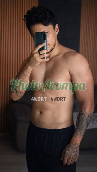 Acompanhante masculino em Barueri com beijo grego (2) — Rodrigo