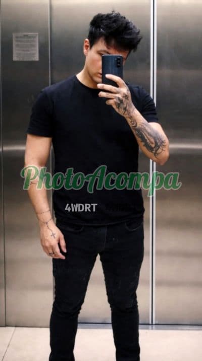 Acompanhante masculino em Barueri com beijo grego (4) — Rodrigo